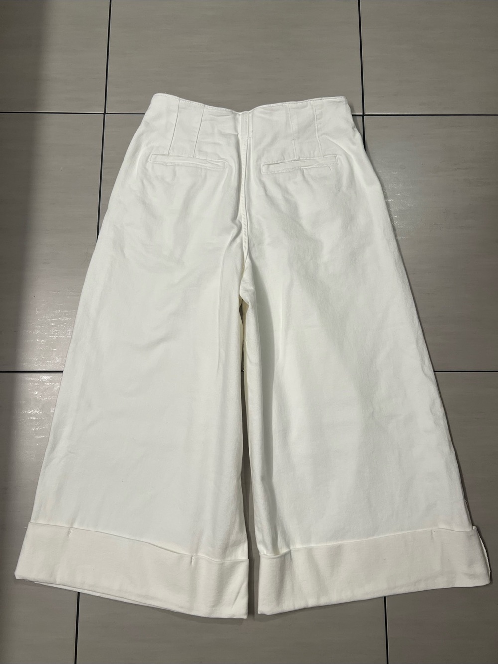 NWOT Anthropologie Maeve Wide-Leg Pleated Culottes Jeans Size 27